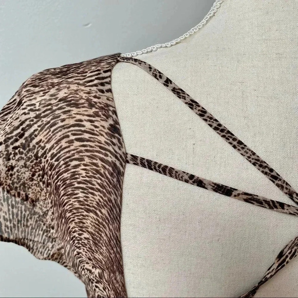 Alice + Olivia Kimberly Silk Animal Print Criss Cross Open Back Dress XS - Picture 14 of 15